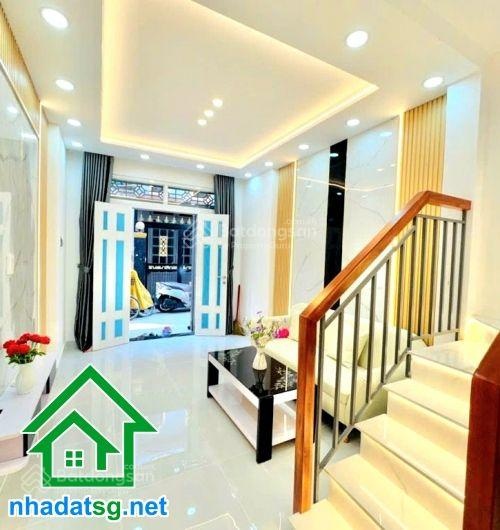 Chỉ 4,5 tỷ nhà phạm văn bạch, p.15, tân bình 3pn hẻm ô tô ở ngay