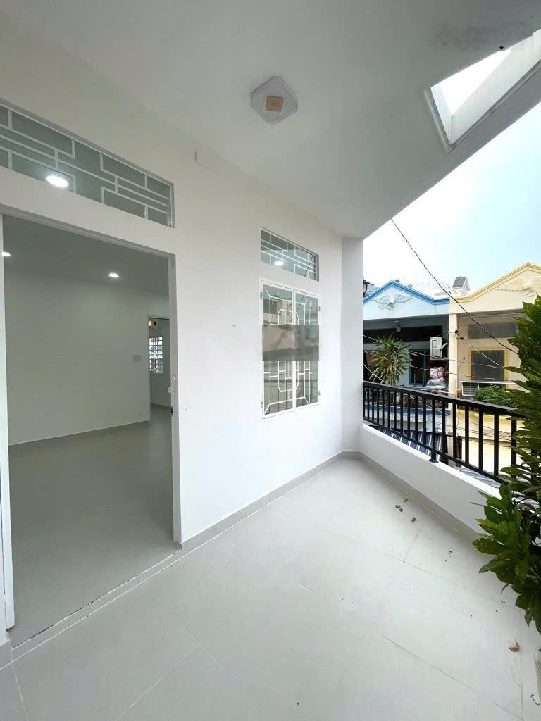 Bán nhà 50m2 hẻm xe hơi 5m, đỗ gần Cách Mặt tiền 10m. Công nhận đủ Ngay P15, Phan Huy Ích, Tân Bình