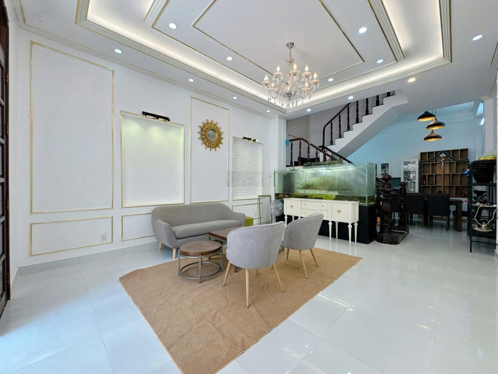 Nhà 4 Tầng Phan Huy Ích, Gò Vấp. Giá 4 tỷ 300 triệu.