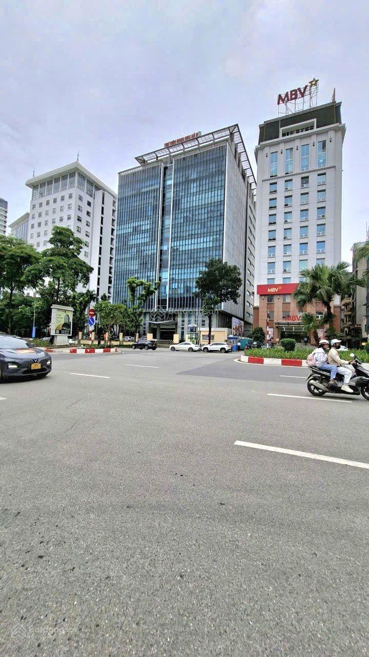 Bán nhà mặt phố Liễu Giai 180m2, 7 tầng giá: 120 tỷ. Ba Đình