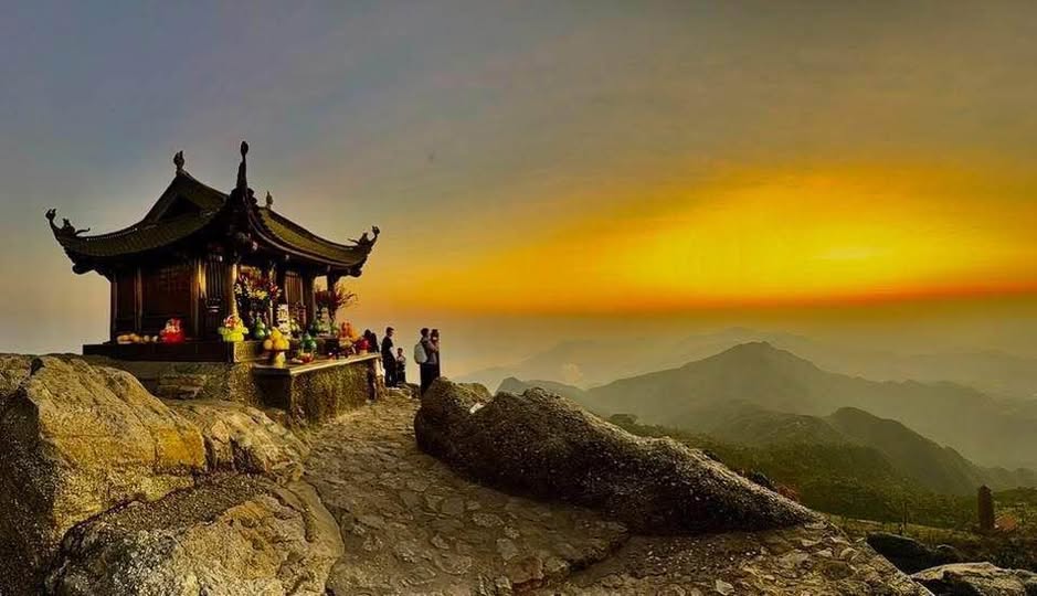 Bán kho bãi, nhà xưởng, khu công nghiệp thành phố Uông Bí tỉnh Quảng Ninh giá 2 triệu/m2