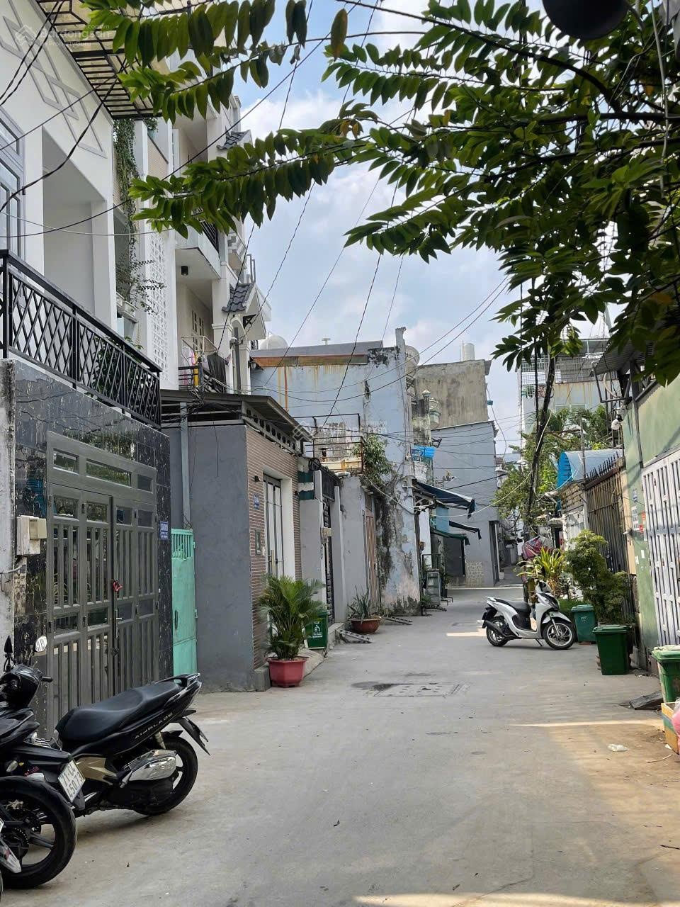 Bán nhà Quang Trung Gò Vấp 4x10m, 2 tầng, hẻm 4m, sổ riêng, full nội thất giá 4,85 tỷ