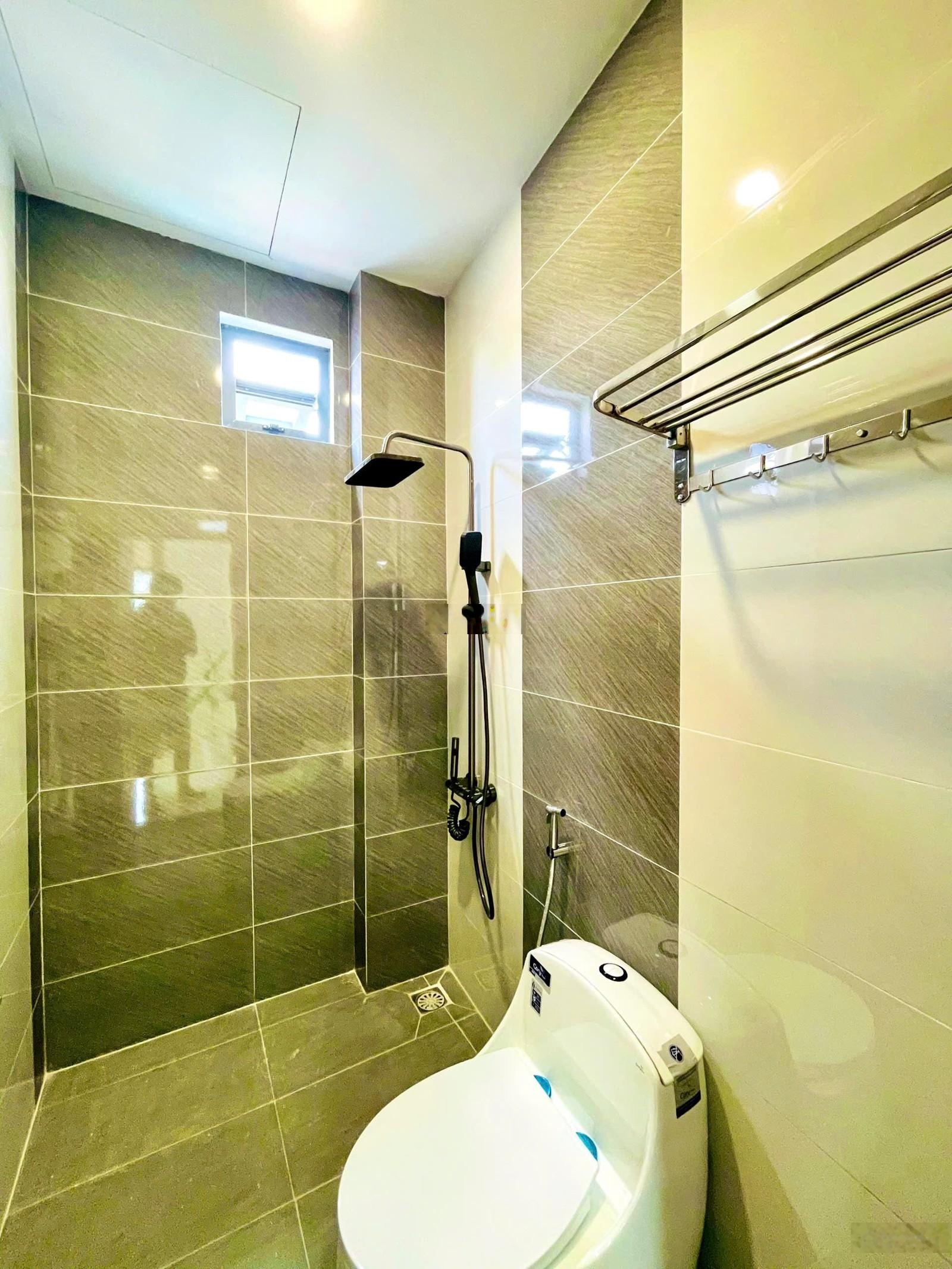 Chủ Ngợp Bán Gấp 3PN 4WC tại Lý Thường Kiệt, 5 tỷ, 34.4m2