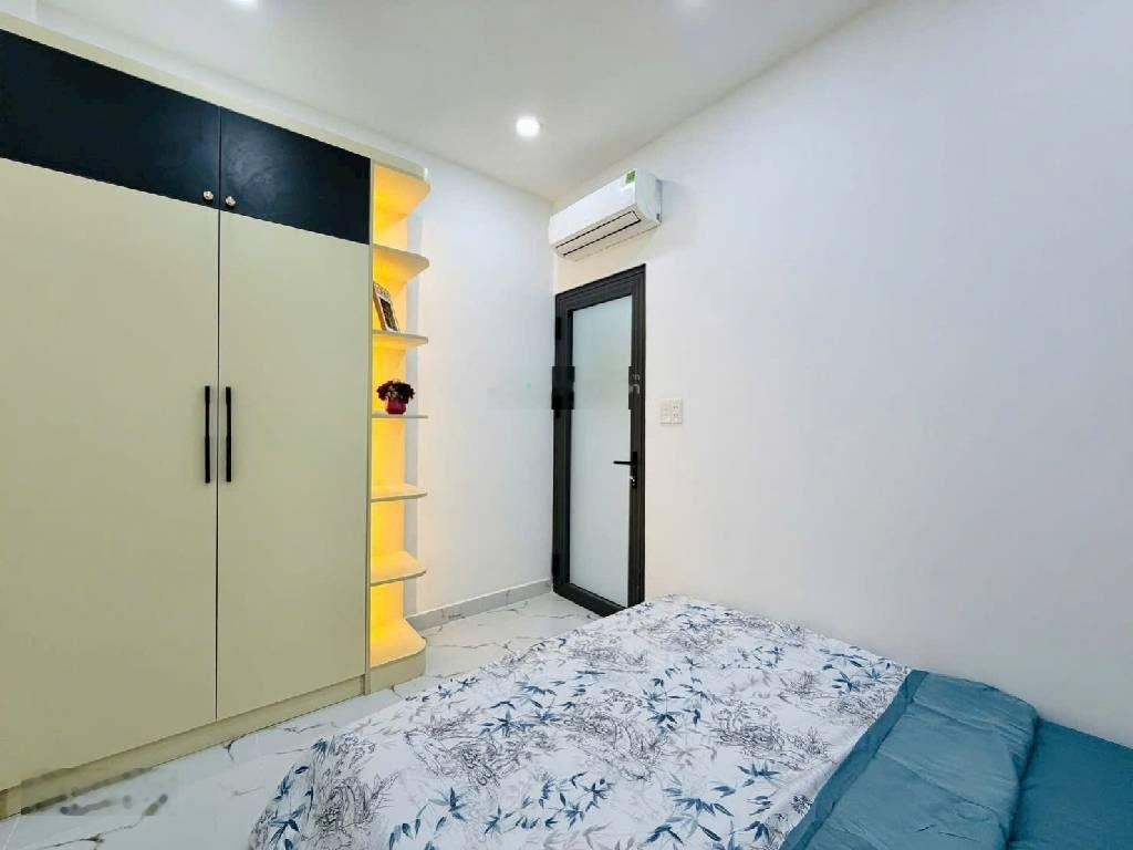 Hàng hiếm gò vấp - 4.7 tỷ có nhà kinh doanh được - sát lotte & nhà thiếu nhi