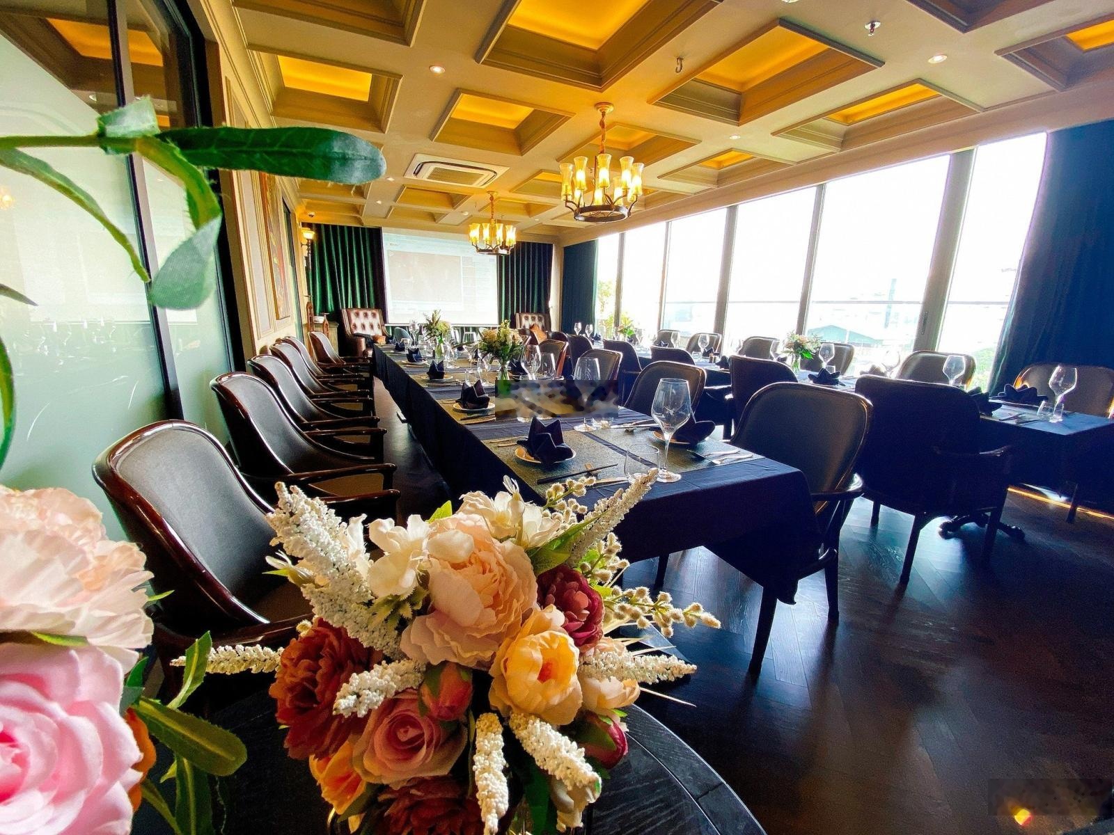 Bán nhà mặt phố Kim Mã sổ đỏ 630m2 thổ cư lâu dài mặt tiền 20m, chính chủ 1 chủ vuông vắn