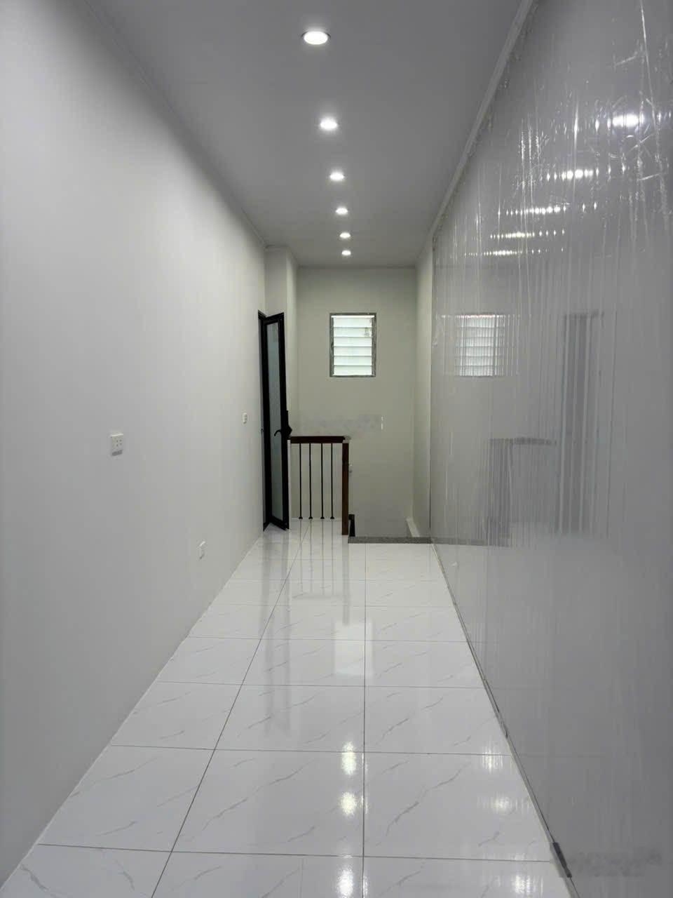 Chính chủ bán nhà 3 tầng, trung tâm Đống Đa thông phố Tây Sơn cho thuê dòng tiền ổn định chỉ 3,95tỷ