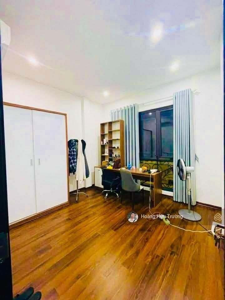 Bán nhà mặt ngõ phố Đào Tấn - DT 50m2 6 tầng thang máy - 2 mặt thoáng - Ngõ thông - Gần phố!!!