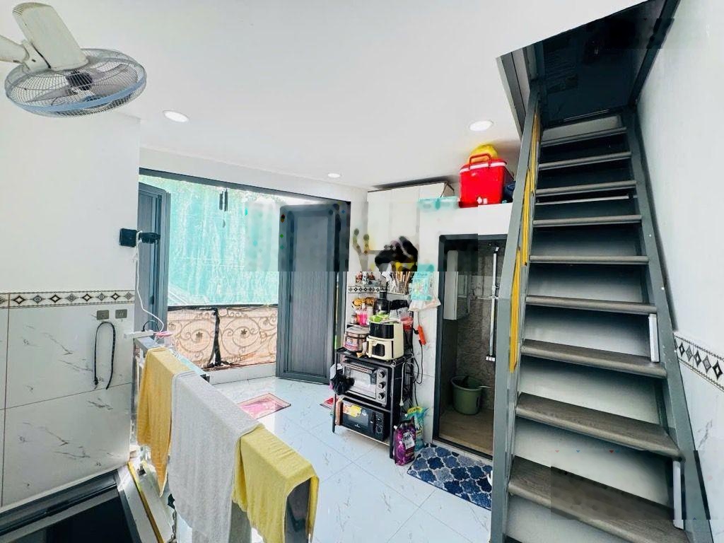 Gò Vấp Bán nhà 1 trệt 3 lầu, diện tích sàn: 60m2, 7 phòng, hẻm xe tải, gần CV Gia Định