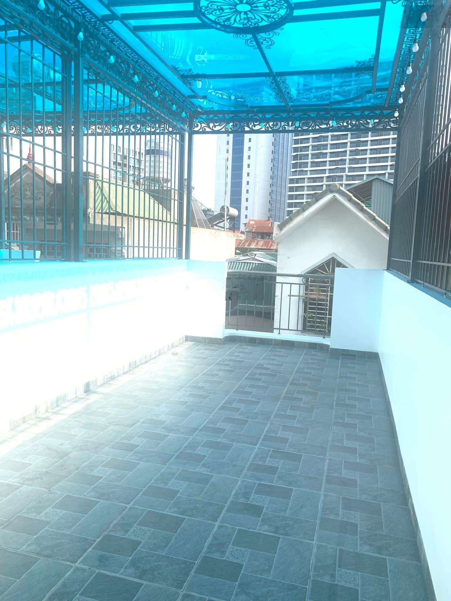 Trung tâm ba đình văn cao nhà mới ở luôn