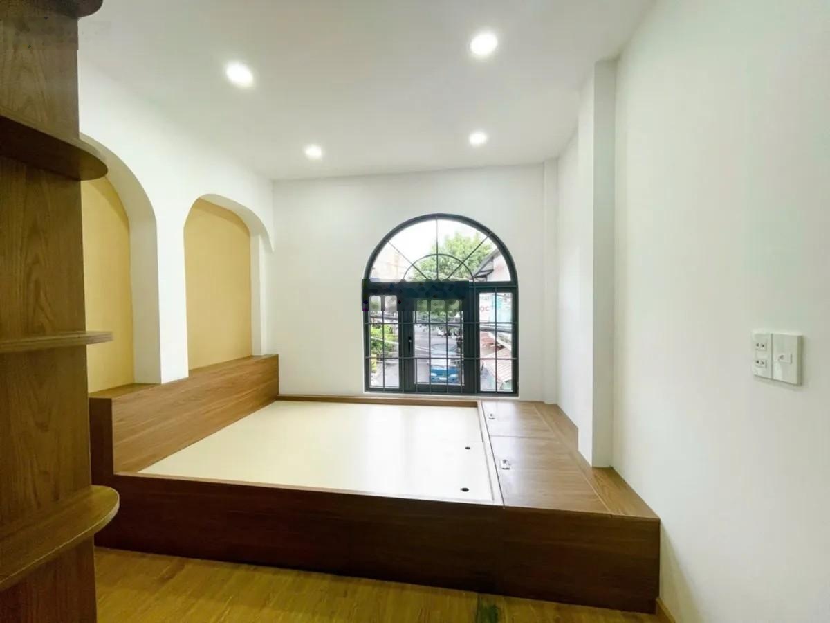 Xuất cảnh bán gấp - Bán nhà Phan Sào Nam 24m² 2 tầng - 2.999 tỷ