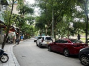 Cho thuê nhà cấp 4, giá rẻ, diện tích 70 m², ngõ 264 Âu Cơ, đường vào bãi đá sông Hồng