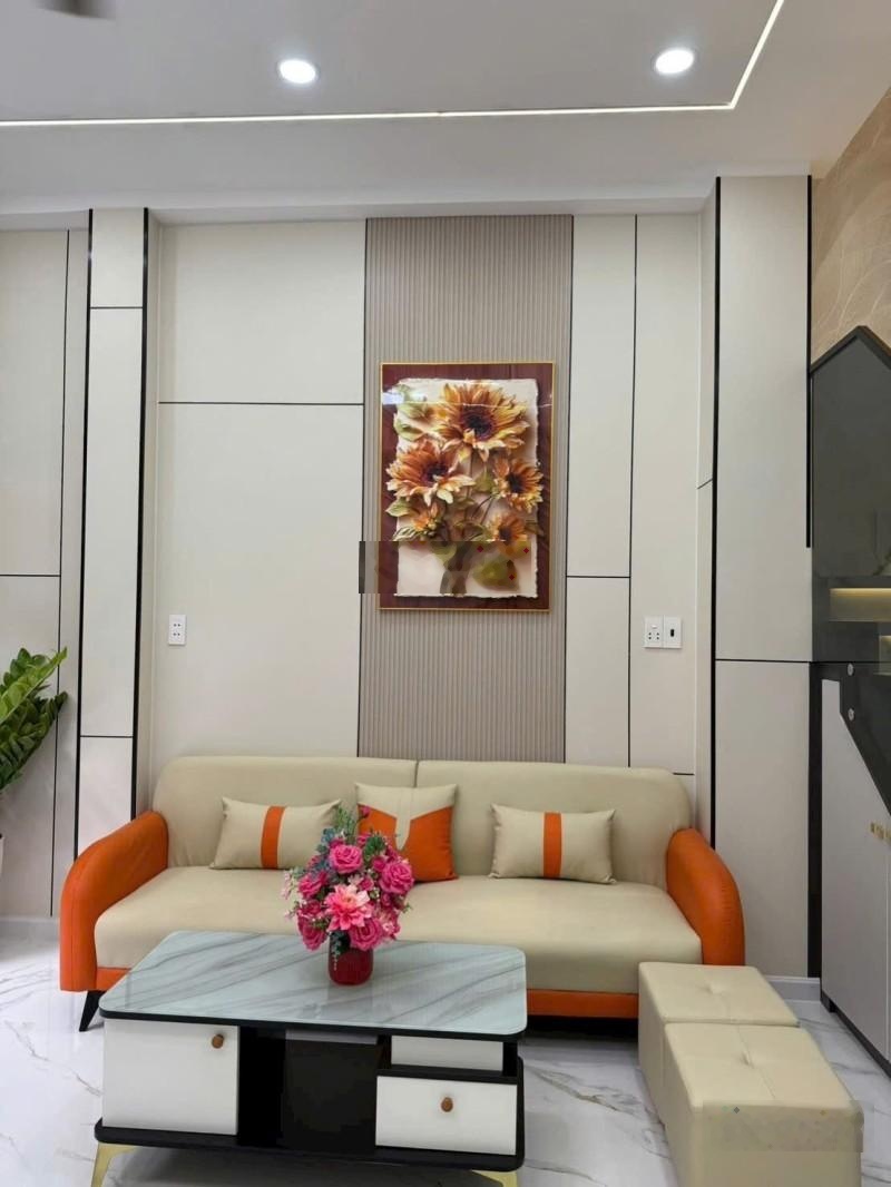 Phạm Văn Bạch 15 Tân Bình - Masterpiece - Nhà Mới Vào Ở Ngay