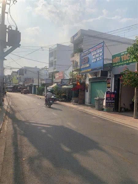 Bán nhà 60m2, 2 tầng, đối diện Vạn Phúc - Quốc Lộ 13 - 5 tỷ hơn