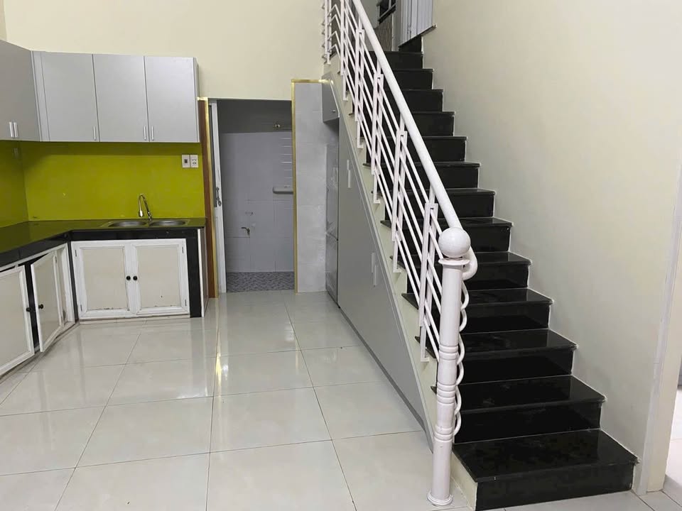 Bán nhà Tôn Đản, Liên Chiểu, nội thất cơ bản, giá 2.65 tỷ