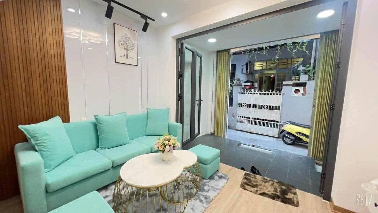 Cho thuê nhà kiệt Hoàng Diệu, đoạn 2 chiều, giá 8 triệu/tháng