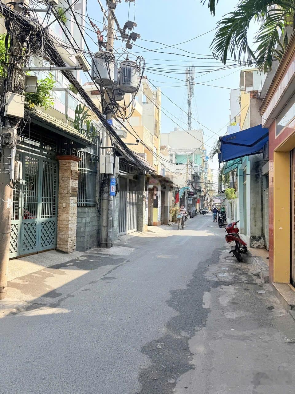 Bán Nhà Gần 40m2 Phạm Văn Hai Phường 2 Tân Bình Gần Sân Bay Nhỉnh 5 Tỷ.