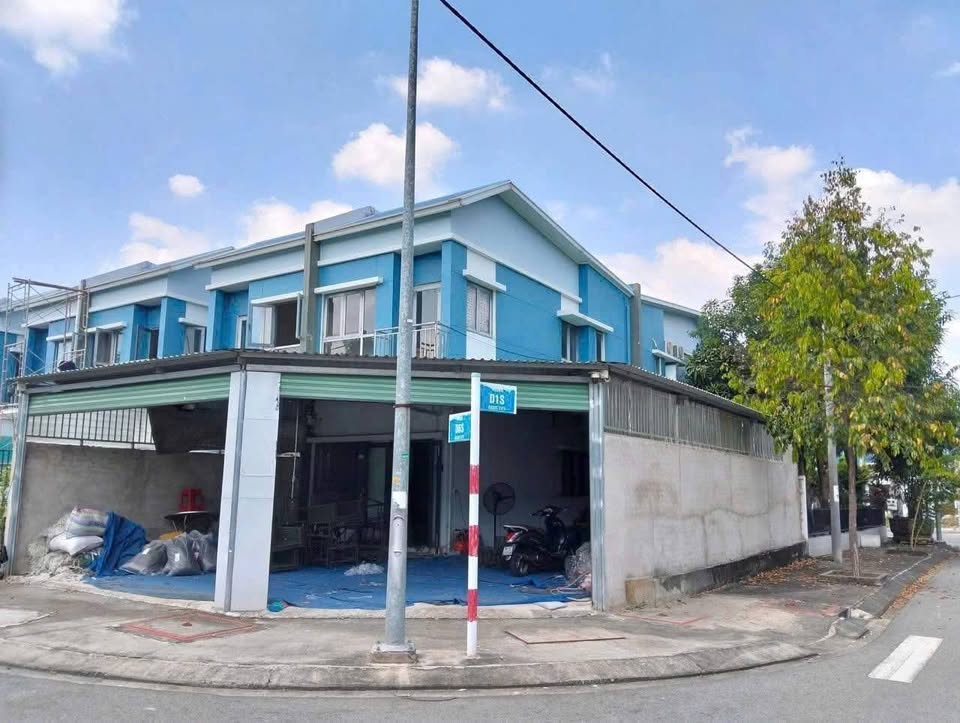 Bán kho bãi nhà xưởng khu công nghiệp thị xã Bến Cát, tỉnh Bình Dương giá 2 tỷ