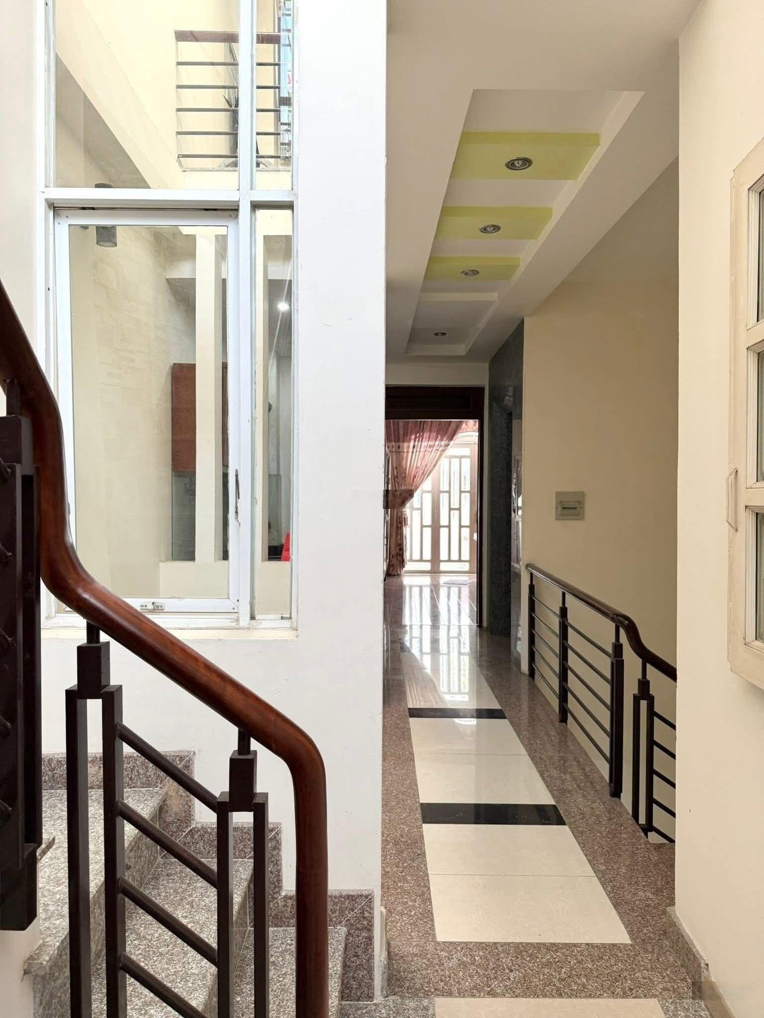 Siêu nhân Ngọc Hà, đẹp thoáng hiếm có 52m2 4T 9,5 tỷ