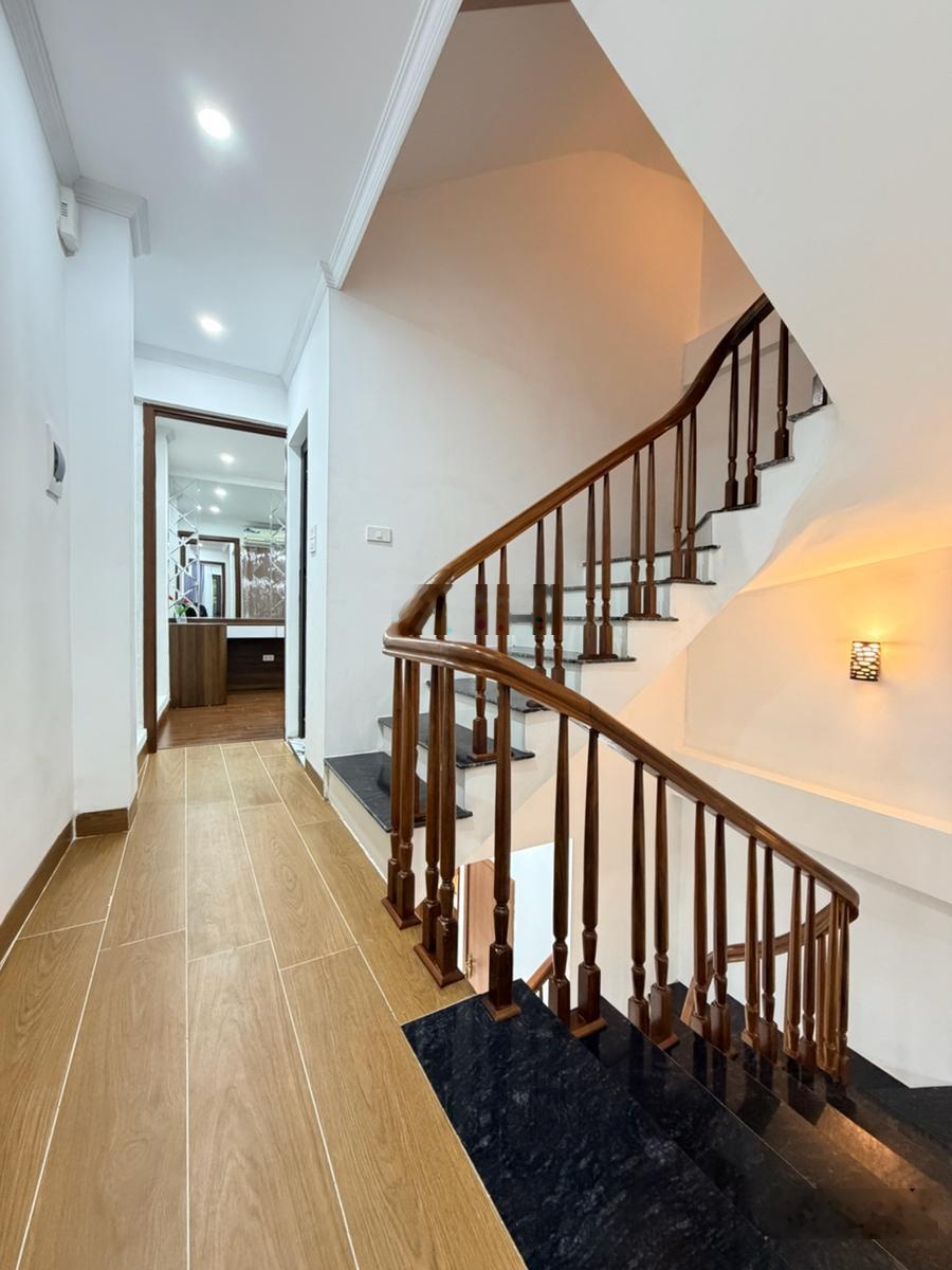 Bán nhà Ngọc Hà Ba Đình 35m x 4 tầng | Nhà đẹp ở ngay | 10m ra ô tô | Thoáng trước sau | 10.2 tỷ