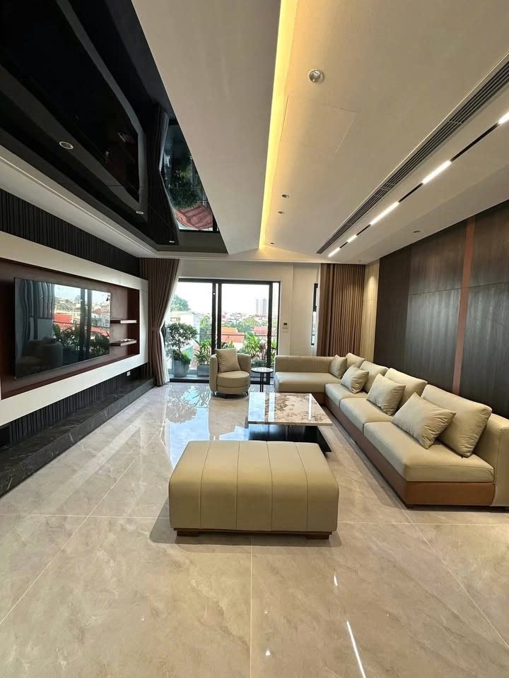 Bán nhà riêng quận Cầu Giấy, thành phố Hà Nội giá 15 tỷ