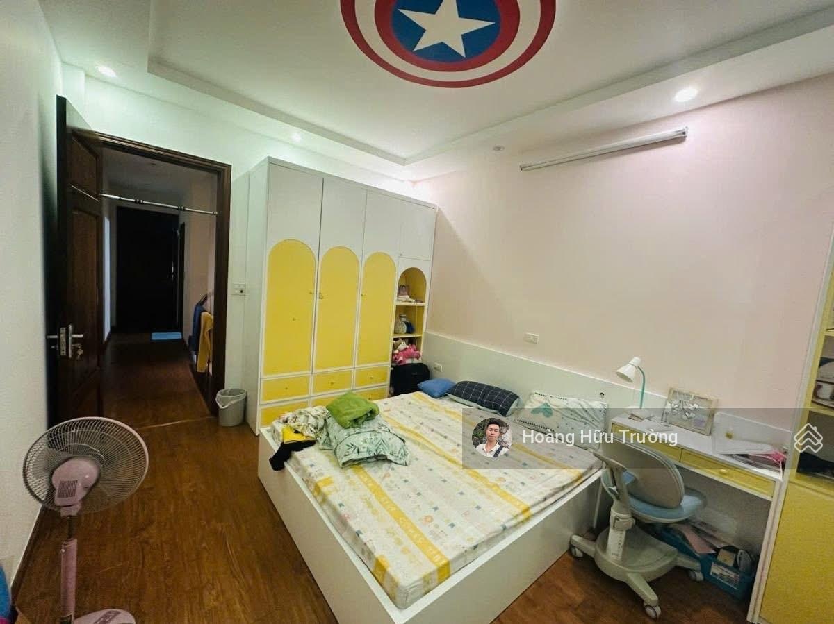 Bán nhà ngã tư Giảng Võ - La Thành DT 60m2 5 tầng - Ô Tô tránh - Dân xây chắc chắn. Ô chờ thang máy