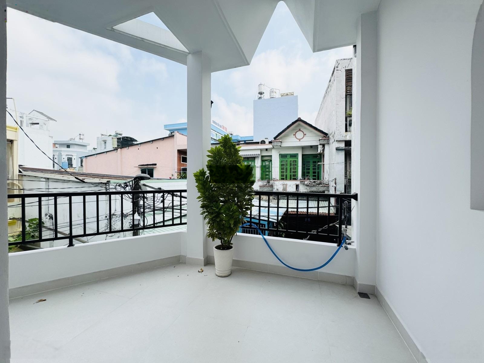 Bán Gấp Nhà 2 Tầng, Hẻm 6m, 4x12, Đường NGUYỄN PHÚC CHU, Tân Bình, 5.6 Tỷ