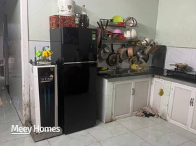 Nhà hoàn công 101m2, đường ô tô, giá 3,15 tỷ tại Dĩ An, Bình Dương