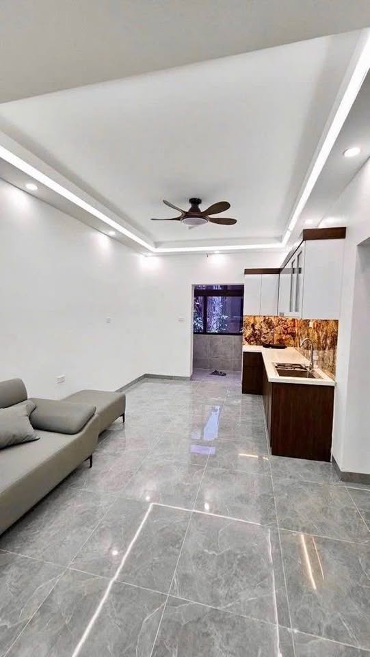 Bán kho bãi, nhà xưởng, khu công nghiệp quận Hoàn Kiếm, thành phố Hà Nội, giá 5,35 tỷ