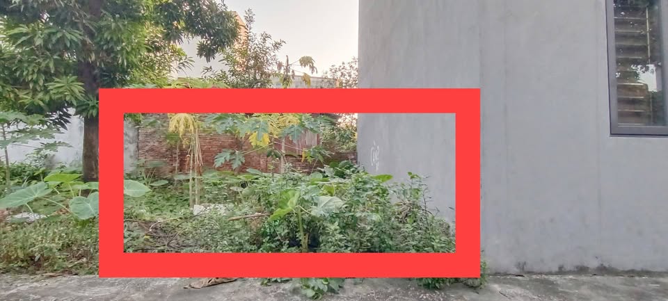 Giữa trung tâm thành phố. Bắc Ninh còn sót lại lô đất ô tô đỗ cửa, giá 2.x tỷ