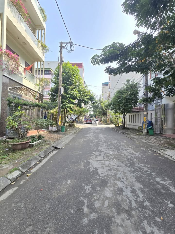 Bán nhà Lai Xá, Kim Chung, giáp đường 3.5, giá cả thương lượng