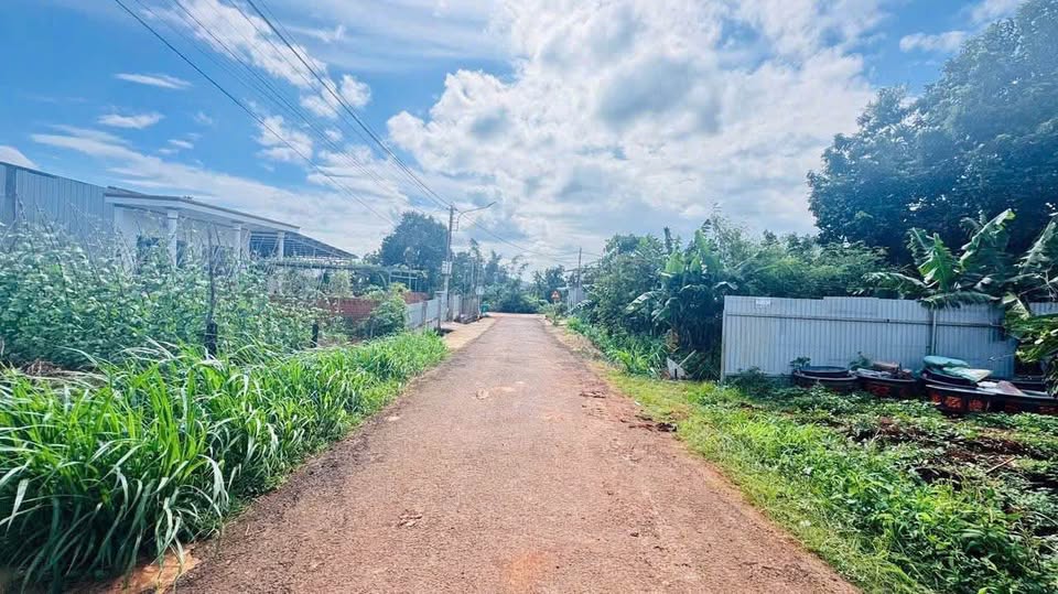 Siêu phẩm đất nền mặt tiền đường nhựa rộng 8m tại đường G, Cư ÊBur, phường Buôn Ma Thuột