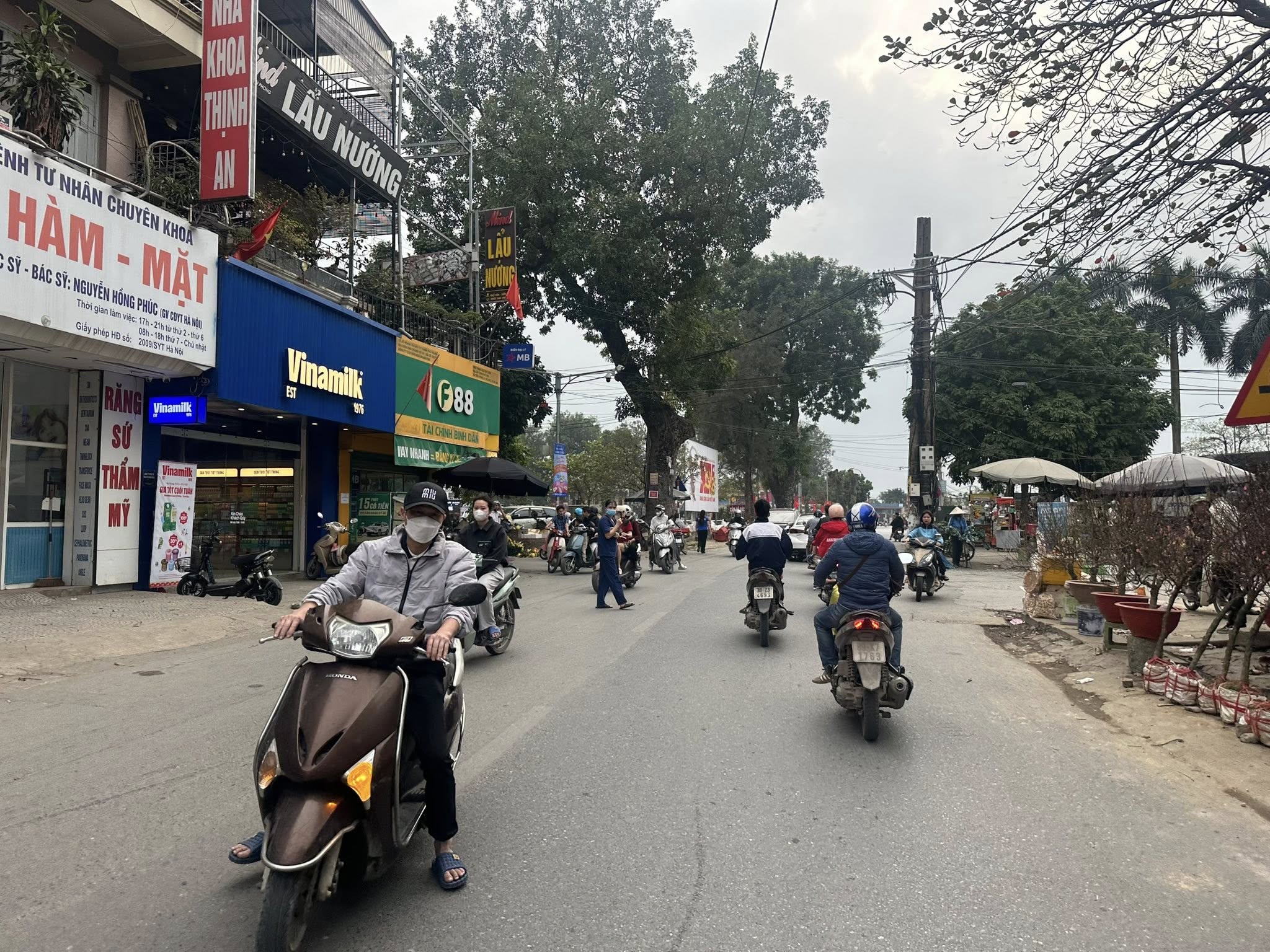 Bán nhà Mê Linh, 43m2 ô tô vào đất, gần nhà văn hoá gửi xe ngày đêm