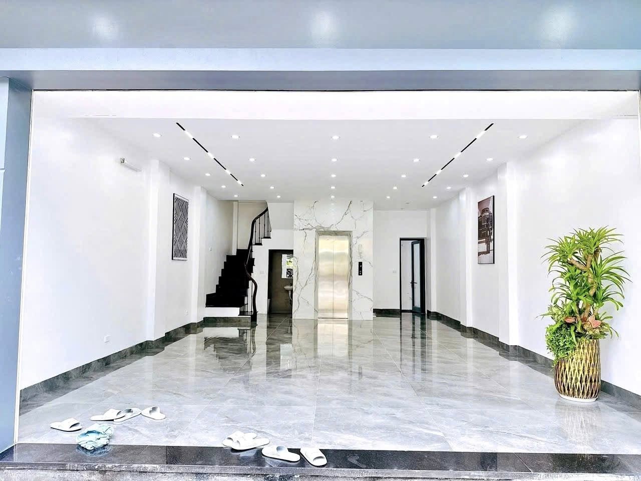 Bán nhà phân lô cán bộ cao cấp KĐT Định Công, Thanh Xuân 91m², 4 phòng ngủ, thang máy