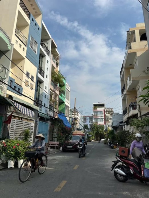 Cho thuê nhà riêng quận Tân Phú, thành phố Hồ Chí Minh giá 8 tỷ