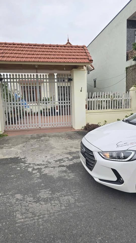 Bán biệt thự 300m2 thổ cư, 500m2 đất ở hợp quy hoạch tại quận Dương Kinh, Hải Phòng