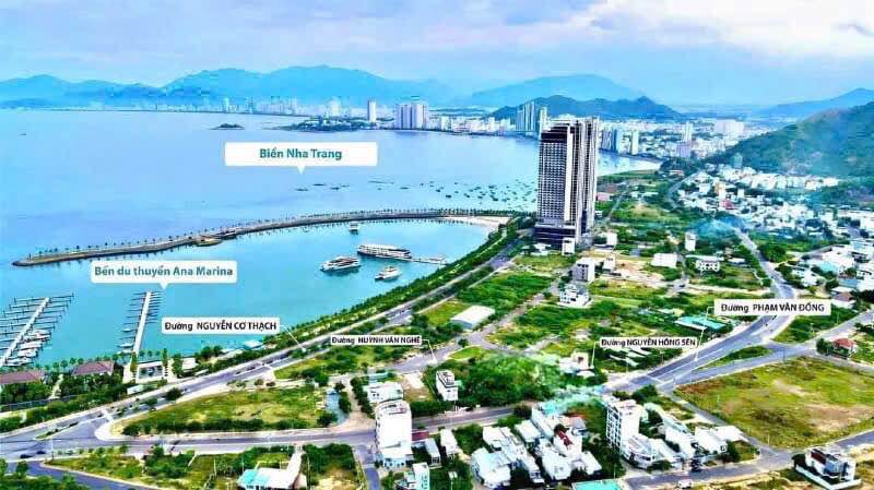 Bán lô đất Nha Trang, gần biển, cách bãi tắm Hòn Chồng chỉ 200m, giá 21.5 tỷ