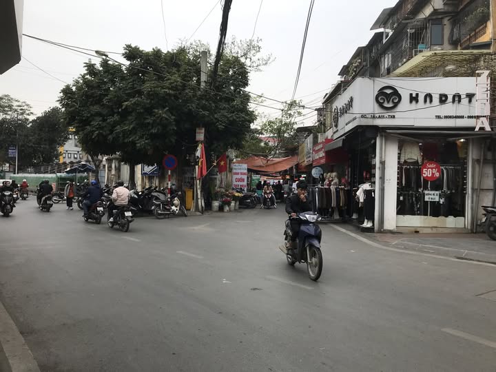 Bán nhà tập thể Nguyễn Quý Đức, Thanh Xuân, chợ dưới nhà, 1 phút ra vành đai 3 và Nguyễn Trãi, giá 4.45 tỷ