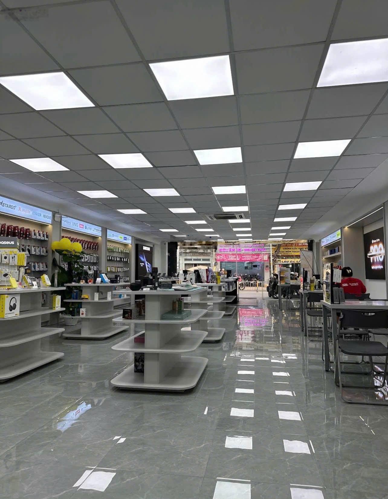 120 Nguyễn Thị Thập 350m2 Ngang 8 đẹp