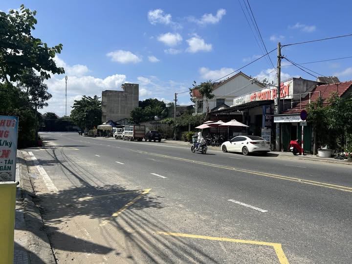 Bán đất Hội An, mặt tiền Nguyễn Tất Thành, diện tích 222m2, giá 6 tỷ