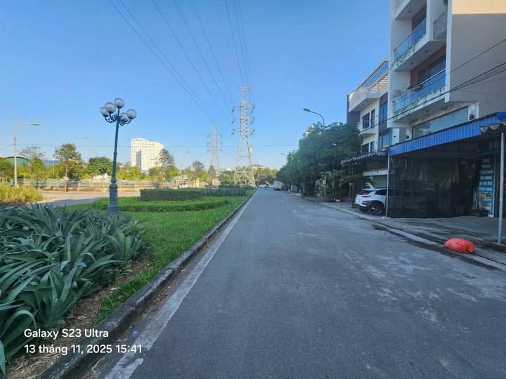 Bán đất mặt đường Xuân Thủy, khu Bãi Viên, Nam Định, giá 4 tỷ