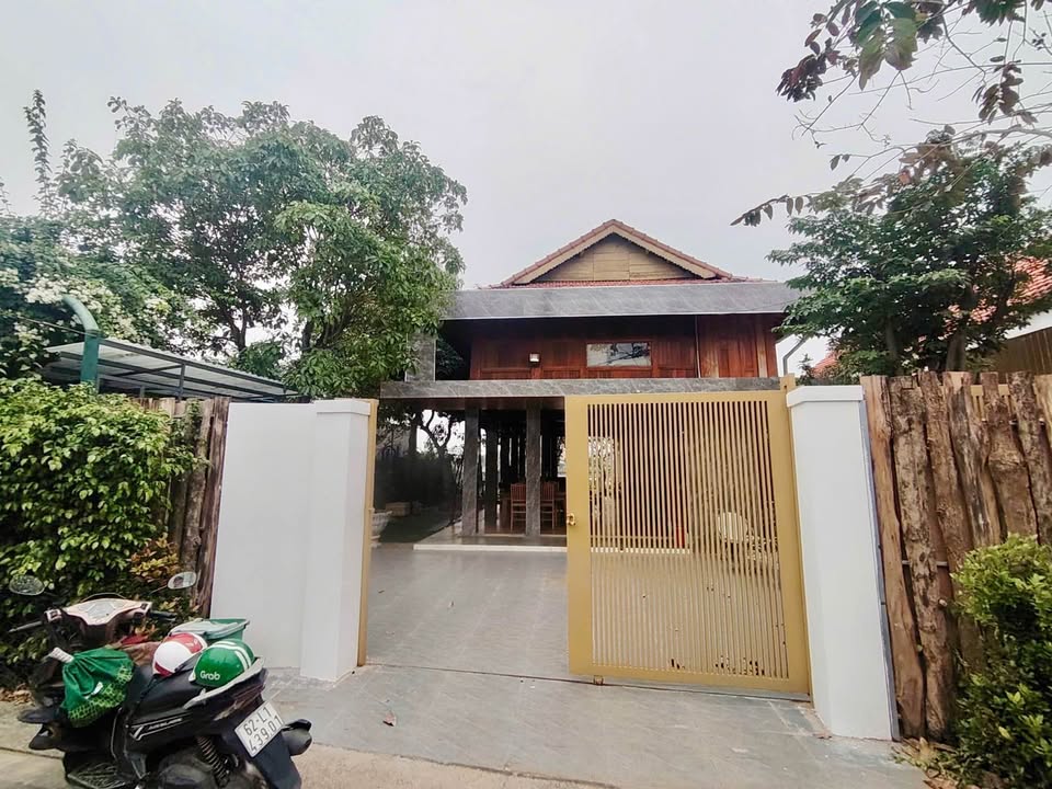 Bán biệt thự vườn ven sông tại Nguyễn Bình, Nhơn Đức, Nhà Bè, giá 9.98 tỷ