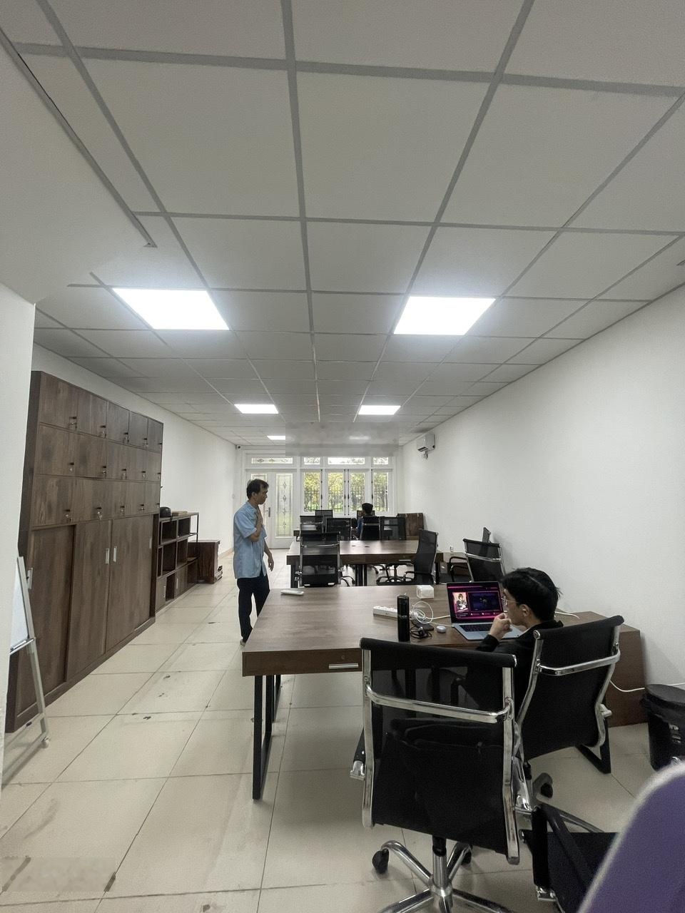 Cho thuê rẻ 35tr/th nhà nguyên căn P. Tân Hưng DT: 5.1x20m TKVP, LK khuôn viên LH: 0931353298