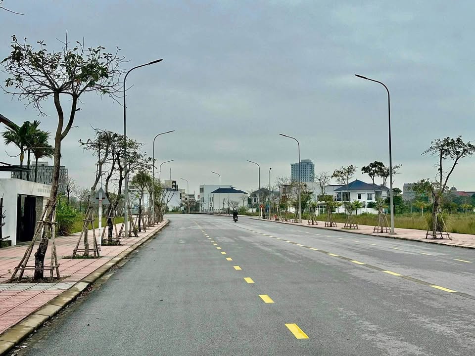 Bán đất thành phố Đồng Hới, tỉnh Quảng Bình giá 7,5 tỷ