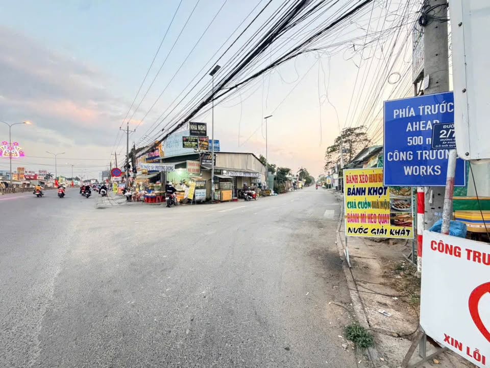 Đất mặt tiền nhựa xịn xò, gần khu công nghiệp Phước Đông, Tây Ninh
