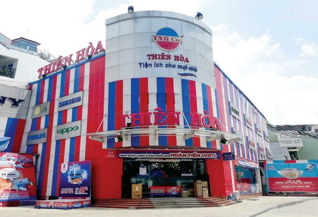 Cho thuê góc 2MT số 98 Nguyễn Văn Linh - Nguyễn Thị Thập, Q7, 25x35m, 1 trệt 1 lầu, DTSD: 1.700m2