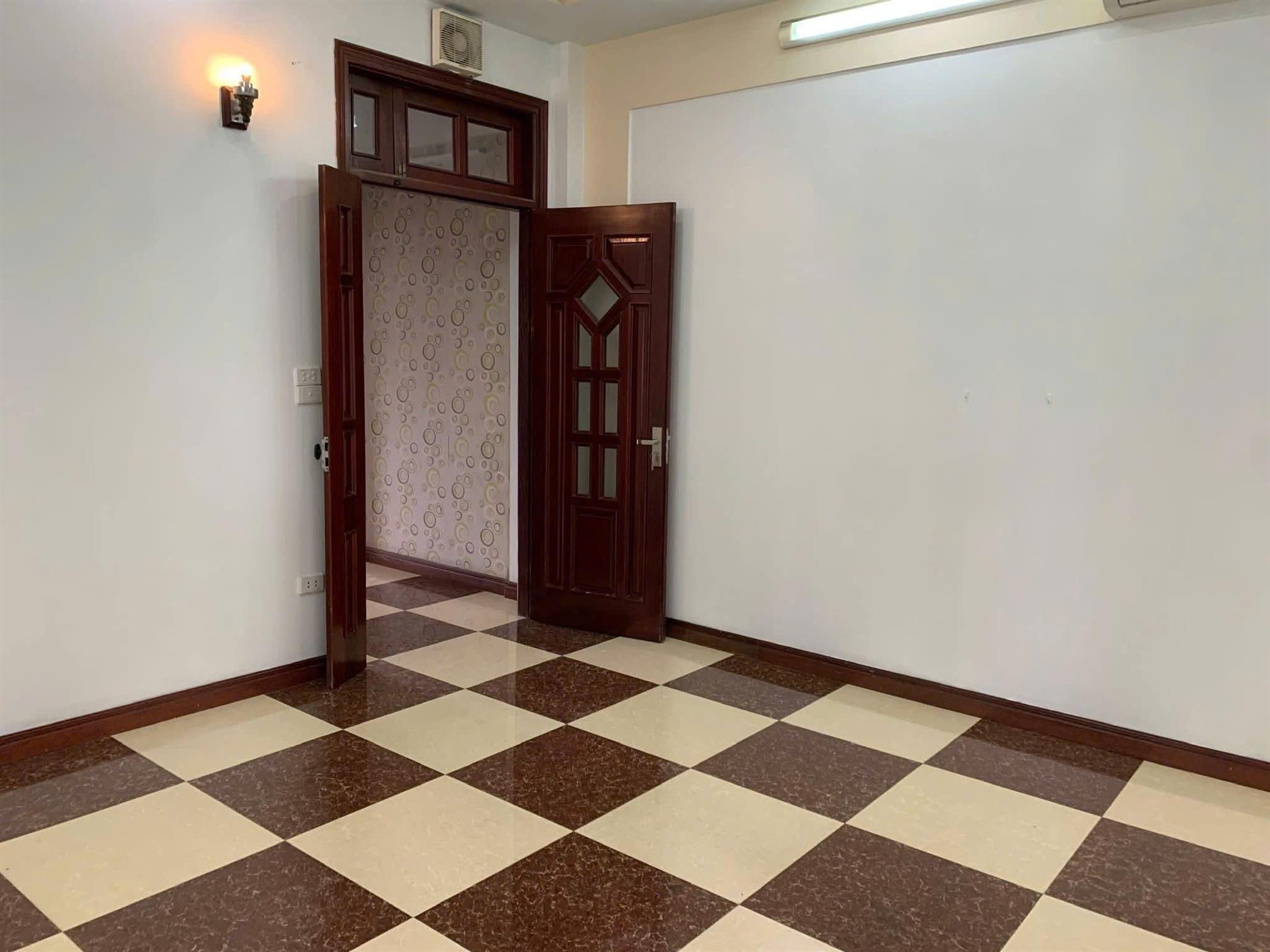 Cho thuê nhà riêng quận Cầu Giấy, thành phố Hà Nội giá 26 triệu/tháng