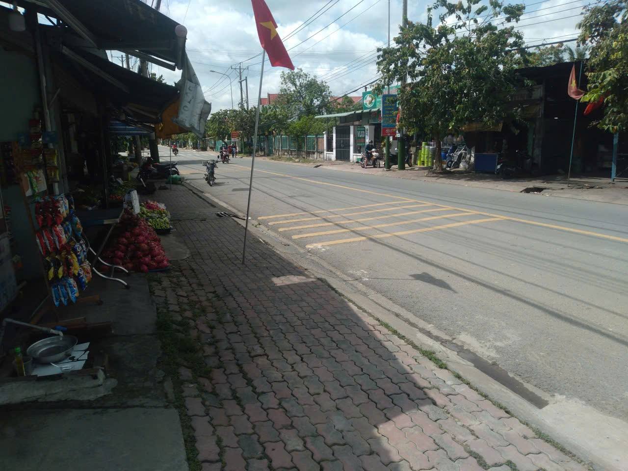 Nhà 140m2 Dĩ An, hướng Nam, sát quy hoạch, tiềm năng x2 lợi nhuận