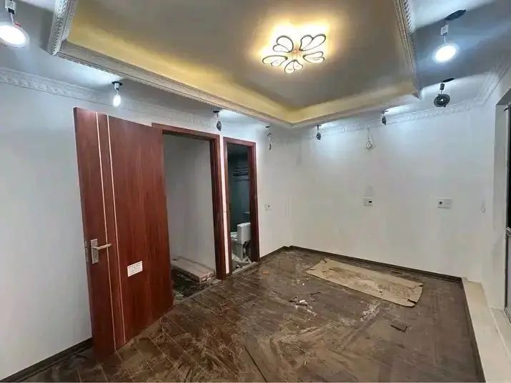 Bán nhà dân xây Hàm Nghi, 32/35m2 x 5 tầng, mặt tiền 4m, 10m ra mặt ô tô tránh, 2 thoáng