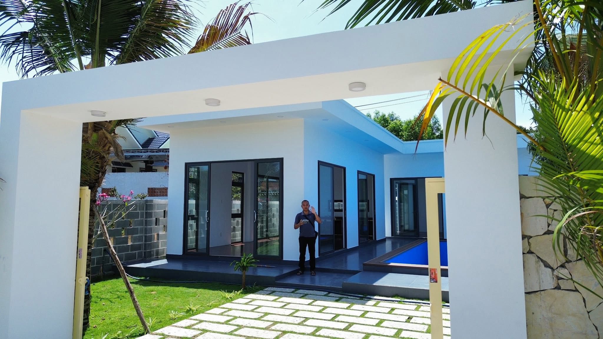 Chỉ với 3.2 tỷ sở hữu ngay khuôn viên nhà vườn, hồ bơi, sân vườn đẹp, gần biển Phước Hải