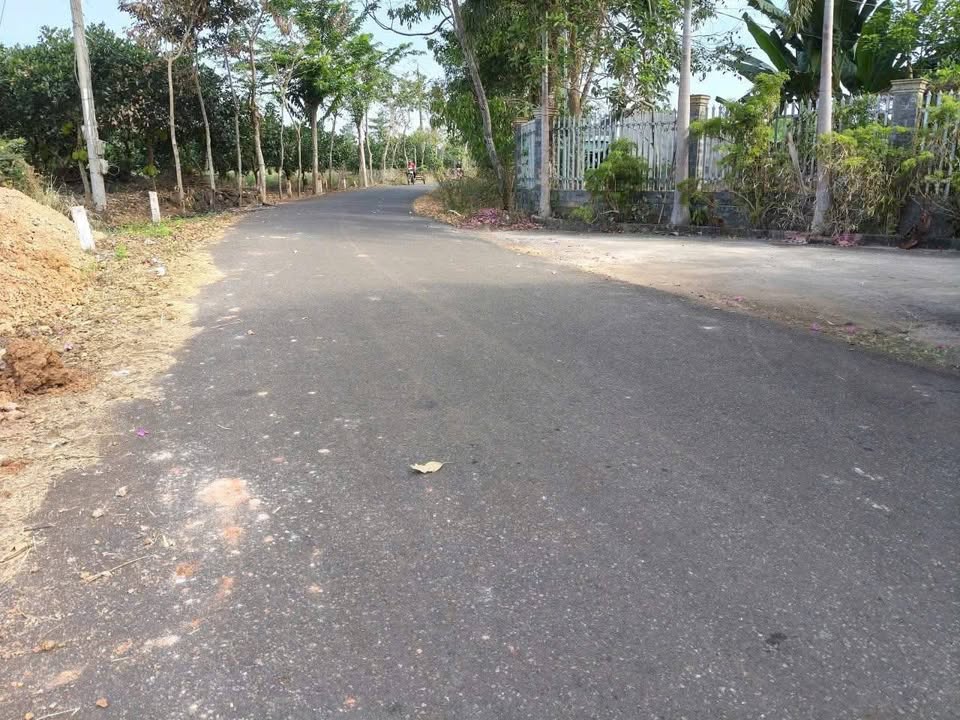 Bán đất F0, sổ sẵn, tặng quà hấp dẫn, ngang 7m, 80m2 thổ cư